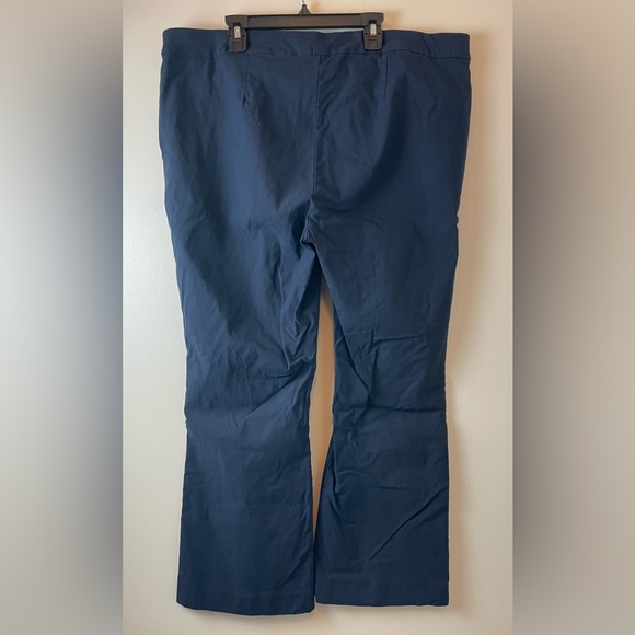 Michel Studio Collection Versatile Alexa Pull On Dress Pants in Navy, Size 18P - Picture 3 of 5